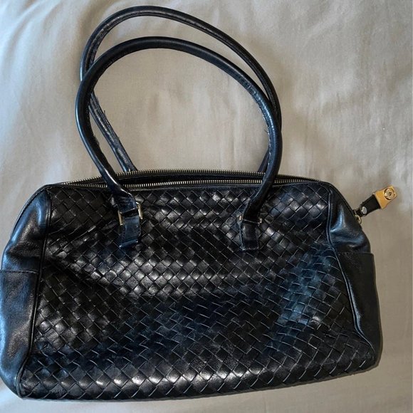 Bottega Veneta black woven pattern bag